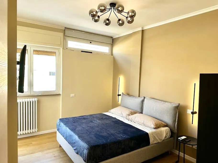 Cozy And Independent Room Roma Itália